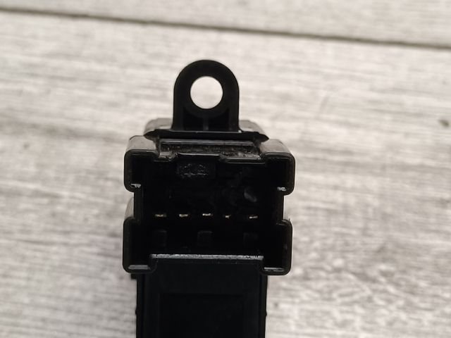 bontott NISSAN MICRA III Jobb első Ablakemelő Kapcsoló