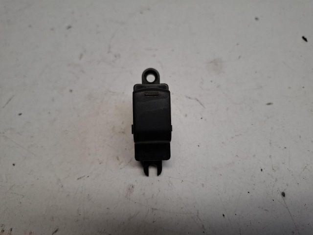 bontott NISSAN MICRA III Jobb első Ablakemelő Kapcsoló