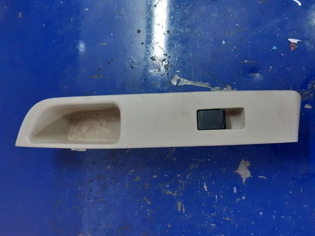 bontott NISSAN MICRA III Jobb első Ablakemelő Kapcsoló