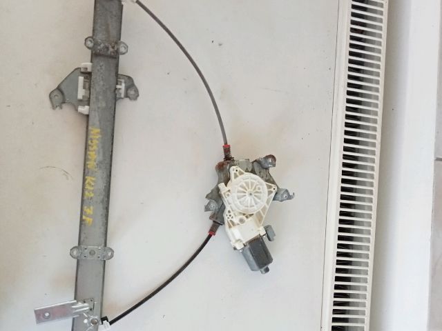 bontott NISSAN MICRA III Jobb első Ablakemelő Szerkezet (Elektromos)