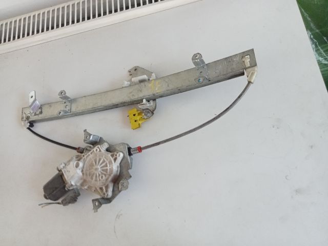 bontott NISSAN MICRA III Jobb első Ablakemelő Szerkezet (Elektromos)