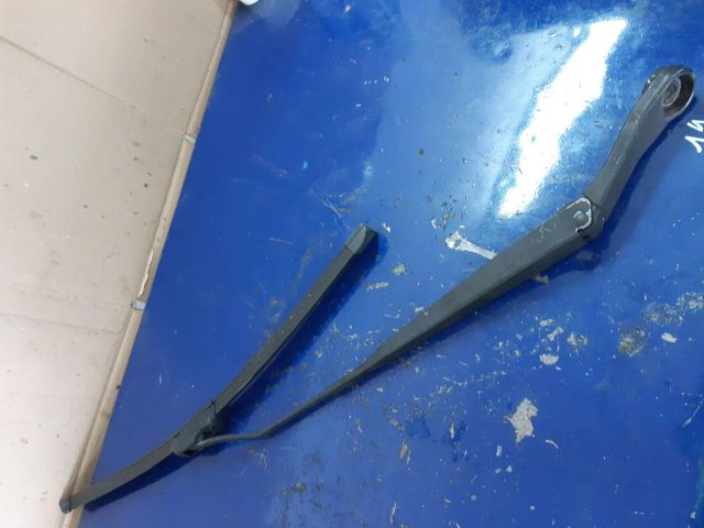 bontott NISSAN MICRA III Jobb első Ablaktörlő Kar