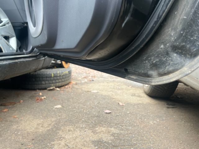 bontott NISSAN MICRA III Jobb első Ajtó (Üres lemez)