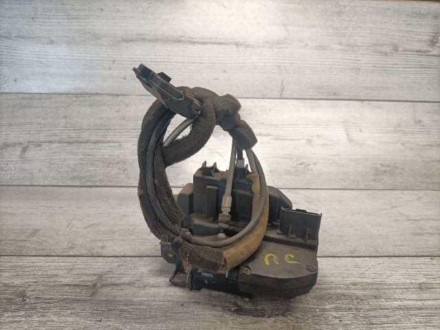 bontott NISSAN MICRA III Jobb első Ajtózár