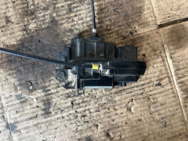 bontott NISSAN MICRA III Jobb első Ajtózár