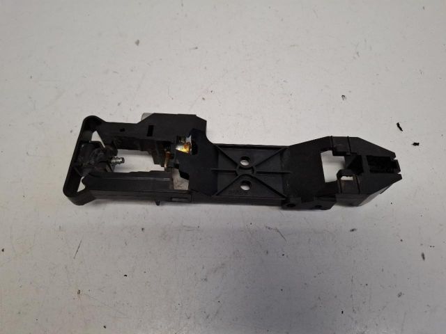 bontott NISSAN MICRA III Jobb első Külső Kilincsfészek