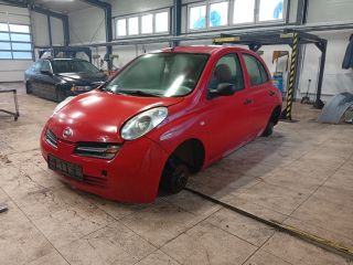 bontott NISSAN MICRA III Jobb Fényszóró