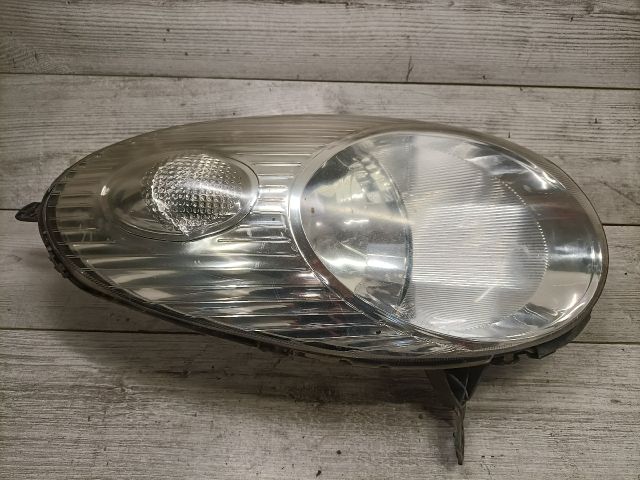 bontott NISSAN MICRA III Jobb Fényszóró