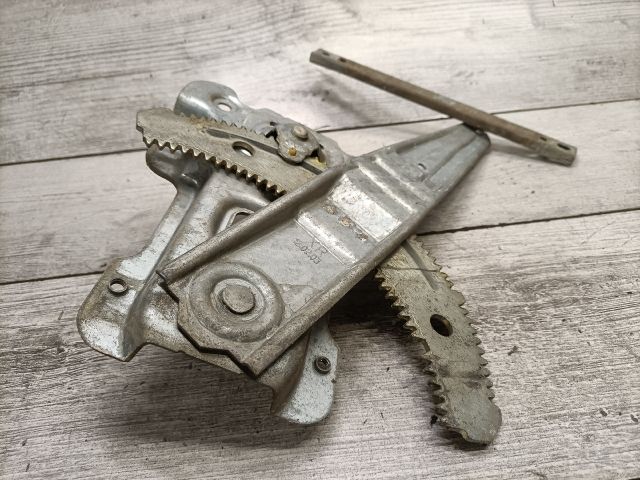 bontott NISSAN MICRA III Jobb hátsó Ablakemelő Szerkezet (Mechanikus)