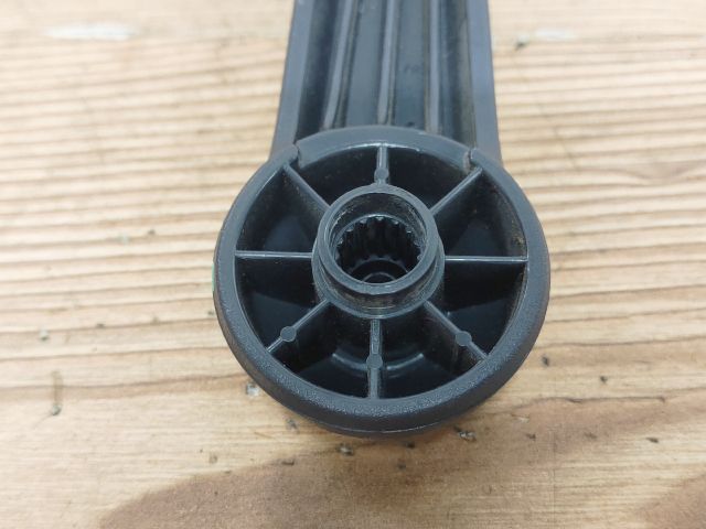 bontott NISSAN MICRA III Jobb hátsó Ablaktörlő Kar