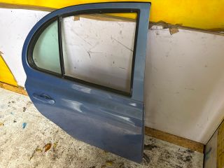 bontott NISSAN MICRA III Jobb hátsó Ajtó (Üres lemez)
