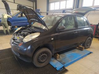 bontott NISSAN MICRA III Jobb hátsó Ajtóhatároló