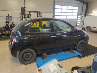 bontott NISSAN MICRA III Jobb hátsó Ajtóhatároló