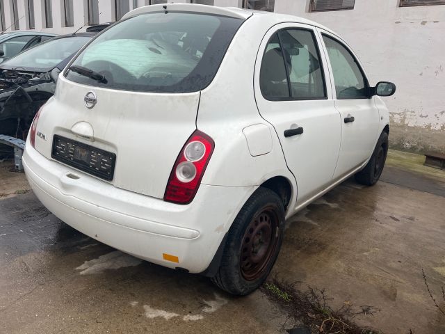 bontott NISSAN MICRA III Jobb hátsó Fejtámla