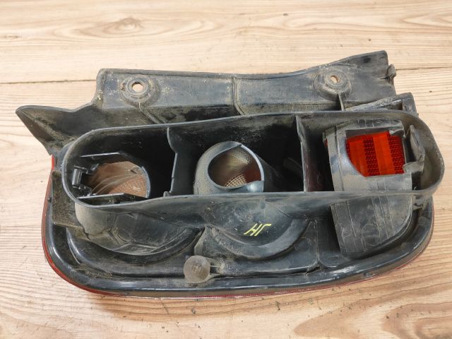 bontott NISSAN MICRA III Jobb hátsó Lámpabúra