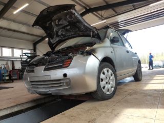 bontott NISSAN MICRA III Jobb Kalaptartó Tartó Konzol