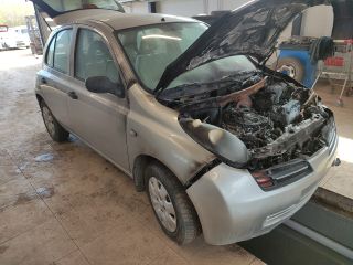 bontott NISSAN MICRA III Jobb Kalaptartó Tartó Konzol