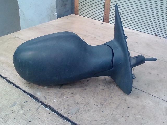 bontott NISSAN MICRA III Jobb Visszapillantó Tükör (Mechanikus)