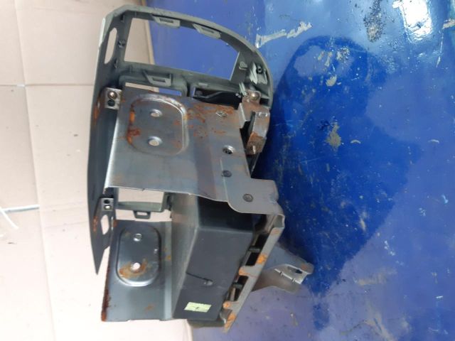 bontott NISSAN MICRA III Középkonzol Vezérlő Panel