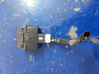 bontott NISSAN MICRA III Központizár Kapcsoló