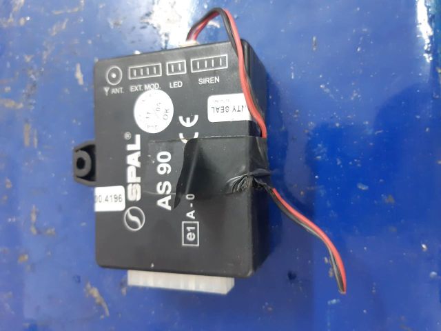 bontott NISSAN MICRA III Riasztó Központ