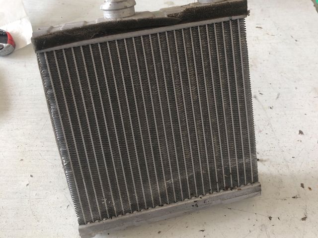 bontott NISSAN MICRA IV Fűtőradiátor