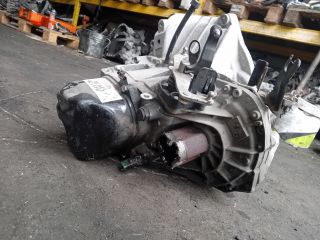 bontott NISSAN MICRA IV Váltó (Mechanikus)