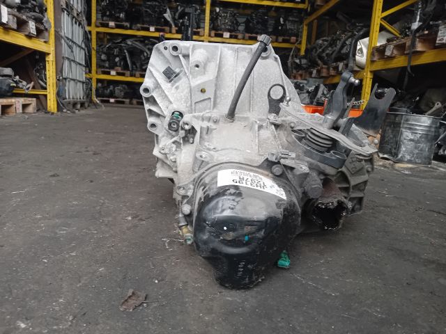 bontott NISSAN MICRA IV Váltó (Mechanikus)