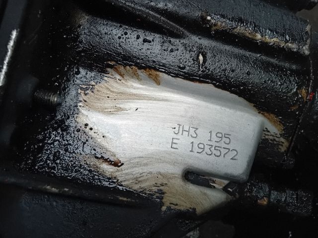 bontott NISSAN MICRA IV Váltó (Mechanikus)