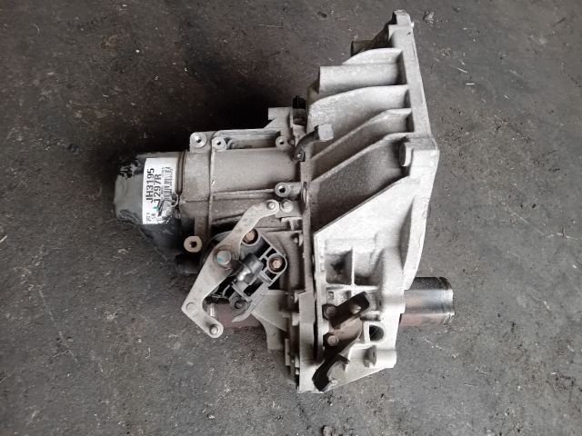 bontott NISSAN MICRA IV Váltó (Mechanikus)