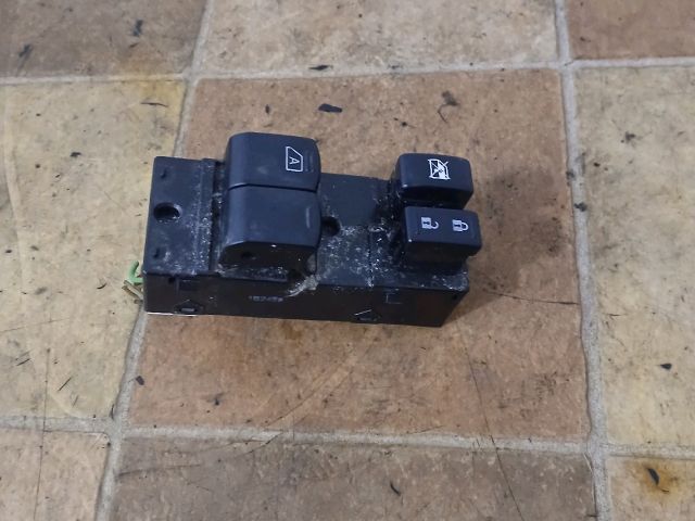 bontott NISSAN MICRA IV Ablakemelő Kapcsoló Négyes / Kettes