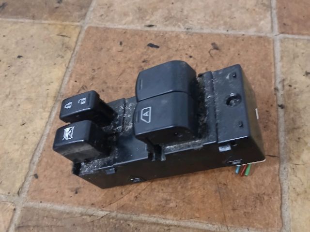 bontott NISSAN MICRA IV Ablakemelő Kapcsoló Négyes / Kettes