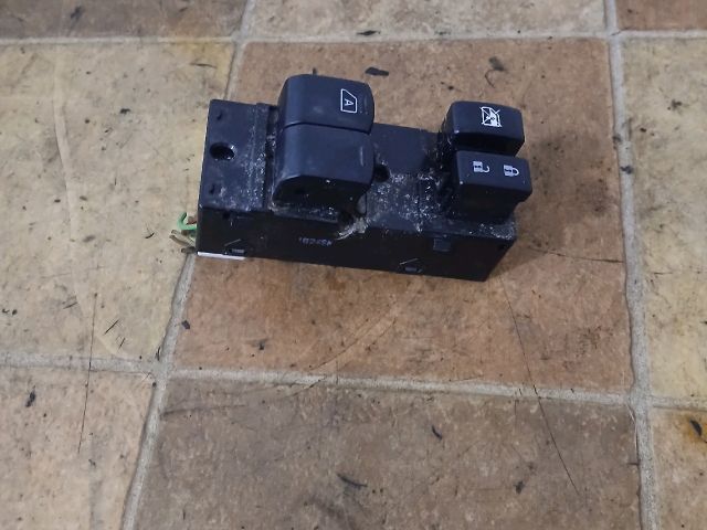 bontott NISSAN MICRA IV Ablakemelő Kapcsoló Négyes / Kettes