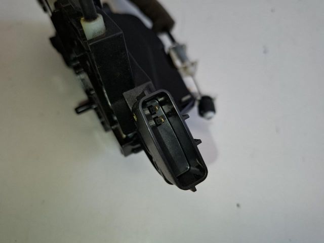 bontott NISSAN MICRA IV Bal hátsó Ajtózár