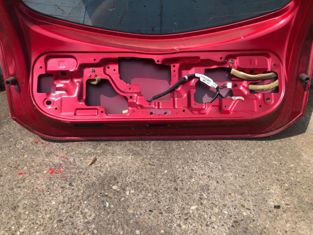 bontott NISSAN MICRA IV Csomagtérajtó (Részeivel)