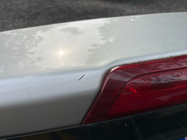 bontott NISSAN MICRA IV Csomagtérajtó (Részeivel)