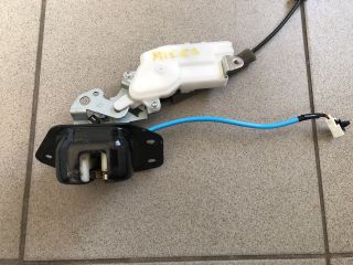 bontott NISSAN MICRA IV Csomagtérajtó Zárszerkezet