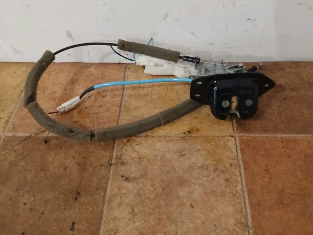 bontott NISSAN MICRA IV Csomagtérajtó Zárszerkezet