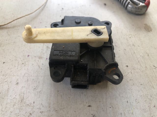 bontott NISSAN MICRA IV Fűtés Állító Motor