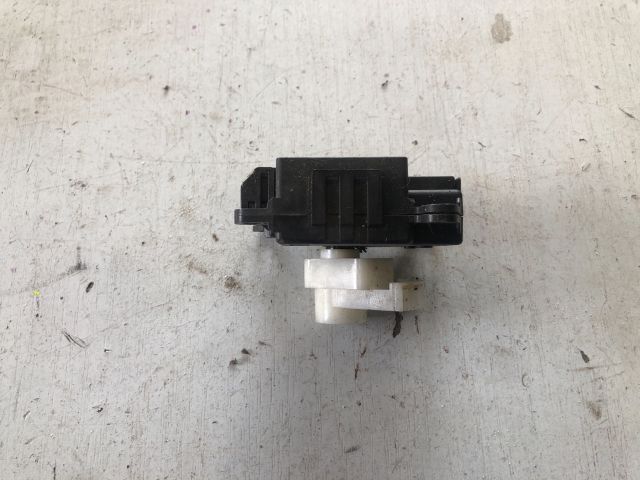 bontott NISSAN MICRA IV Fűtés Állító Motor