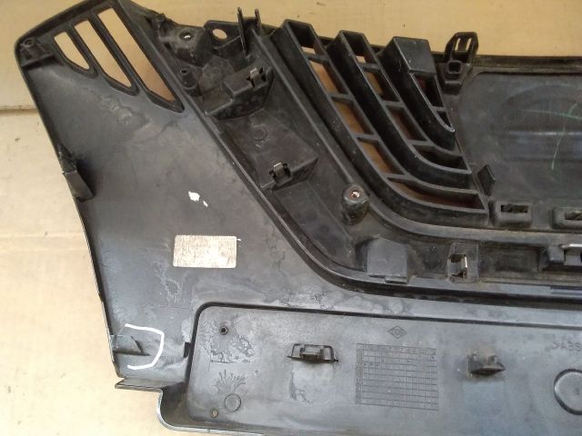 bontott NISSAN MICRA IV Hűtőrács