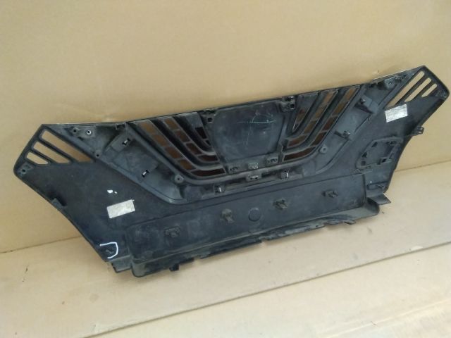 bontott NISSAN MICRA IV Hűtőrács