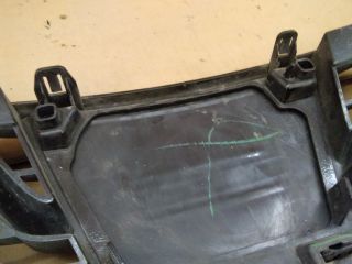 bontott NISSAN MICRA IV Hűtőrács