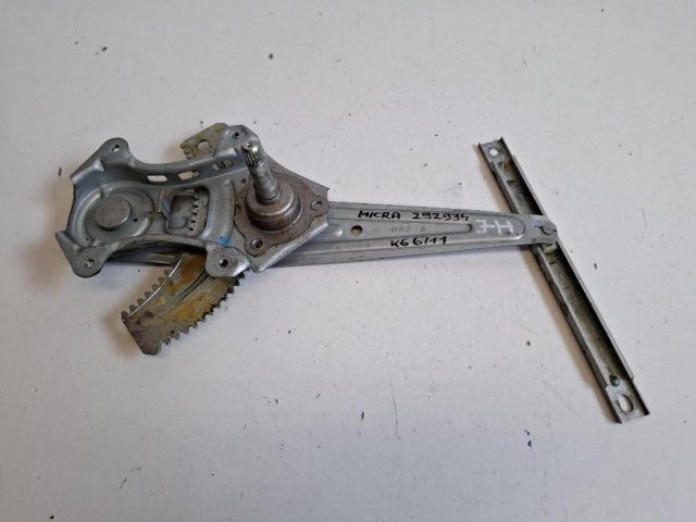 bontott NISSAN MICRA IV Jobb hátsó Ablakemelő Szerkezet (Mechanikus)