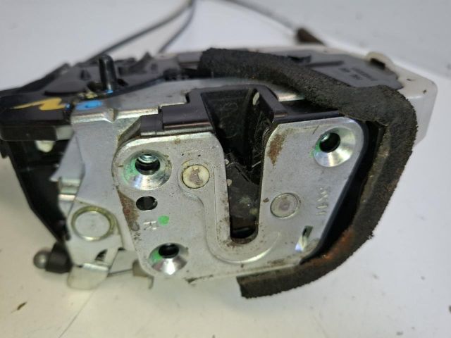 bontott NISSAN MICRA IV Jobb hátsó Ajtózár