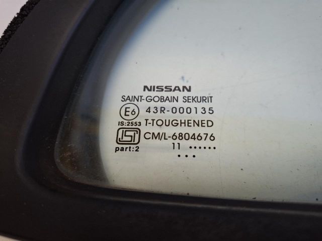 bontott NISSAN MICRA IV Jobb hátsó Fixüveg (Ajtóban)