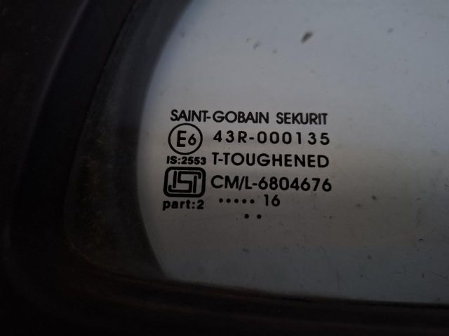 bontott NISSAN MICRA IV Jobb hátsó Fixüveg (Ajtóban)