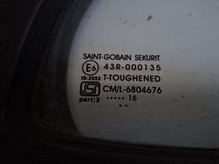 bontott NISSAN MICRA IV Jobb hátsó Fixüveg (Ajtóban)