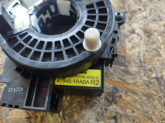 bontott NISSAN MICRA IV Légzsák Átvezető Szalagkábel