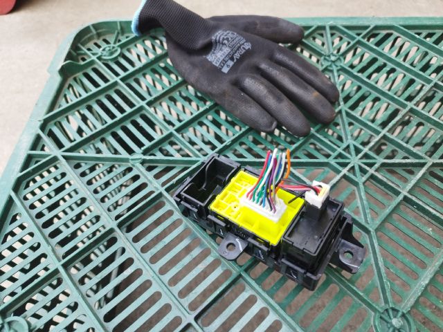 bontott NISSAN MICRA IV Tükör Kapcsoló